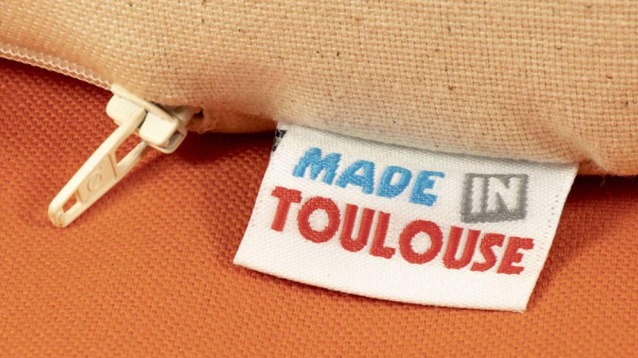 Étiquette tapis de yoga fabriqué à Toulouse